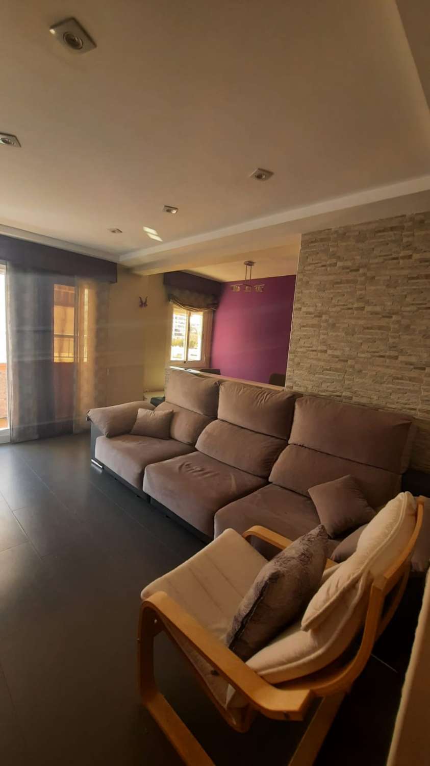 BEAUTIFUL TWO BEDROOM APARTMENT FOR LONG TERM IN MALAGA