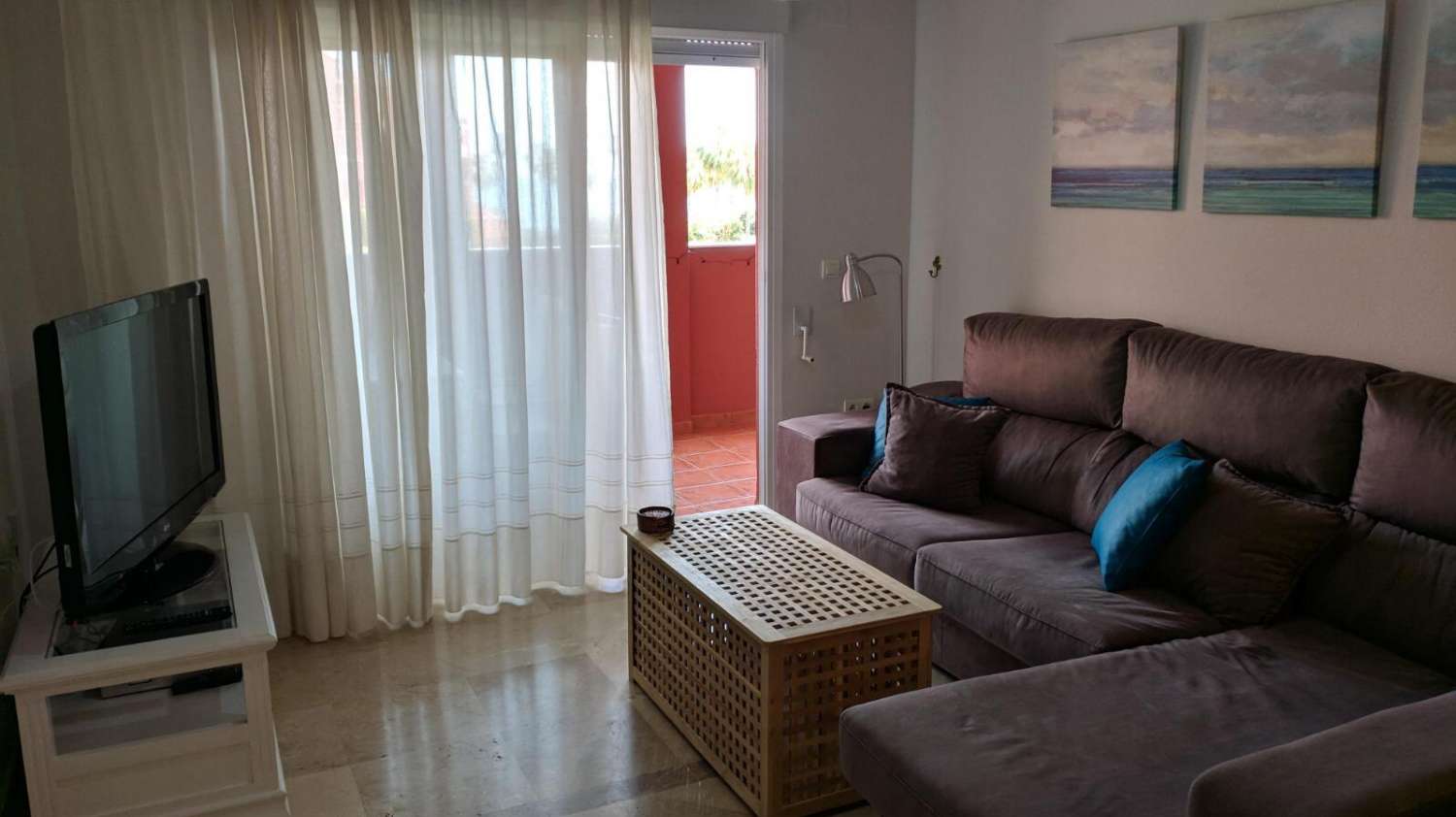 FOR RENT SHORT SEASON BEAUTIFUL APARTMENT WITH SEA VIEWS