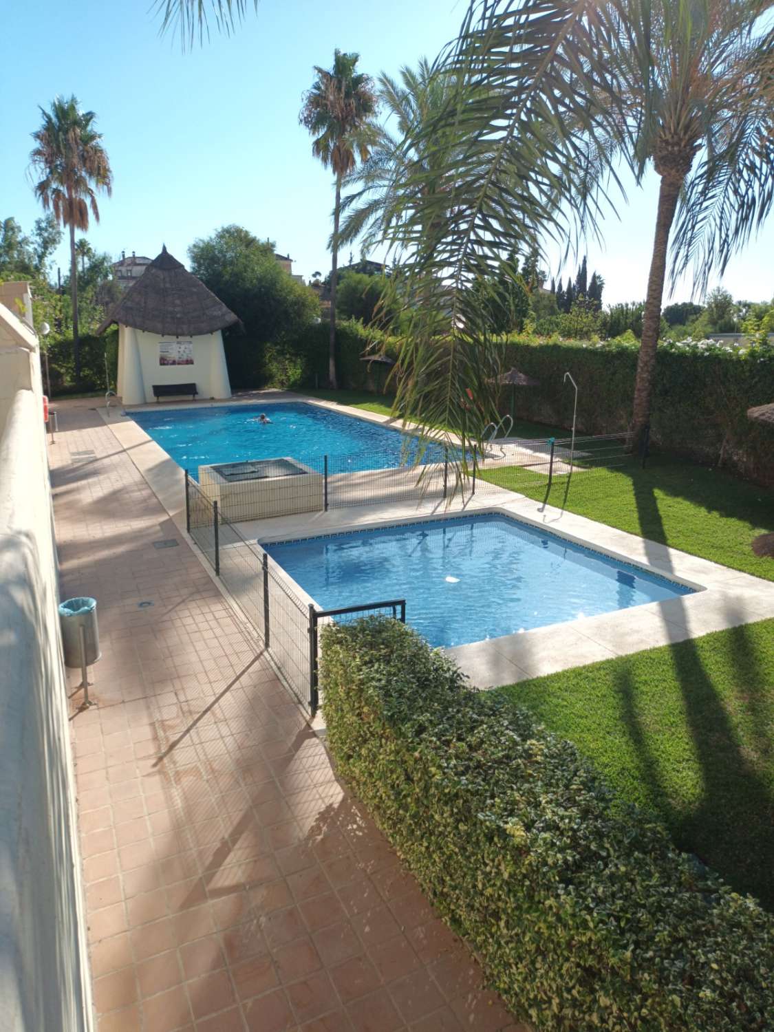 FANTASTISCH APPARTEMENT MET DRIE SLAAPKAMERS VOOR DE GOLFCURSUS