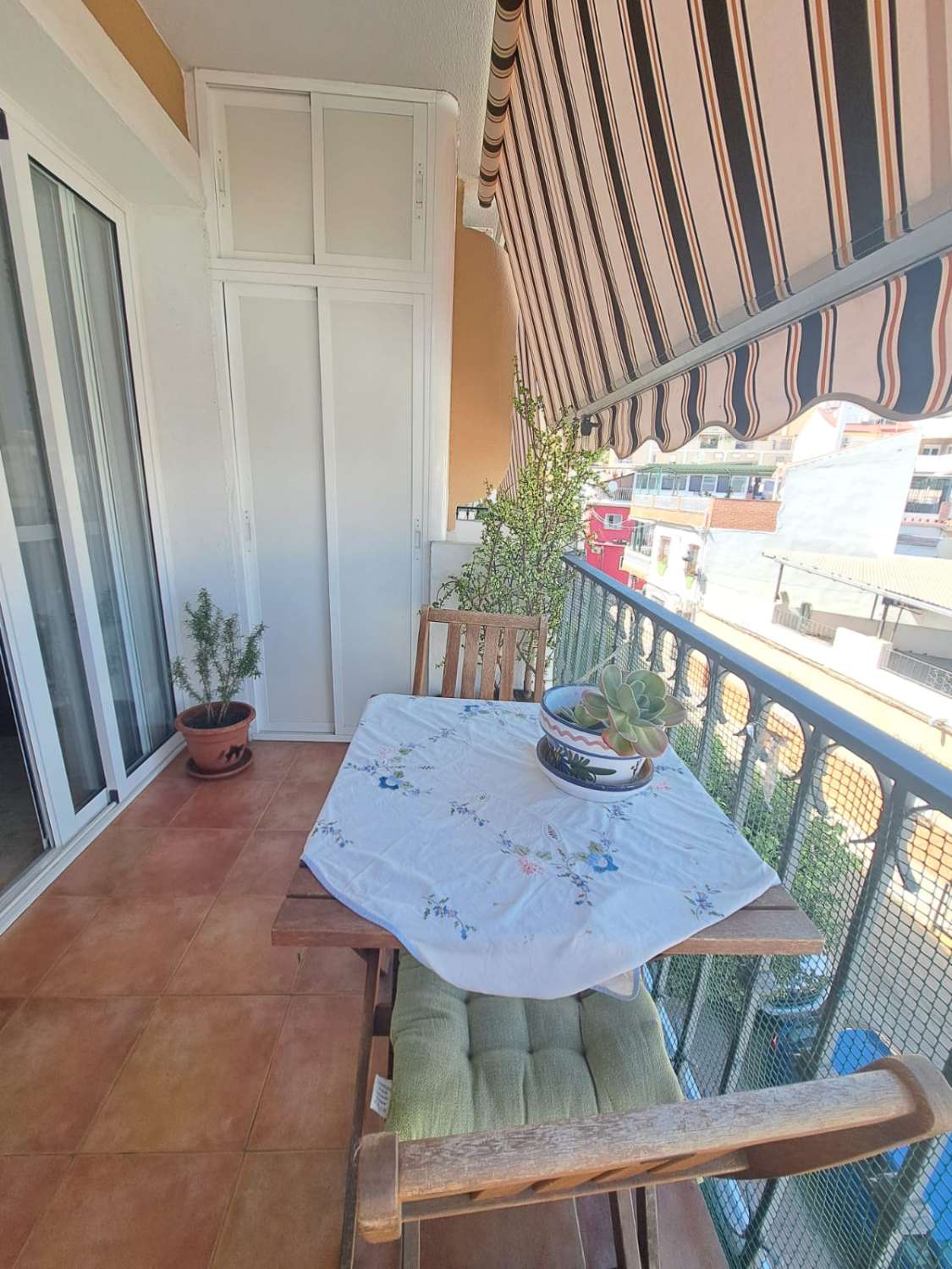 Huoneisto myynnissä Benalmádena