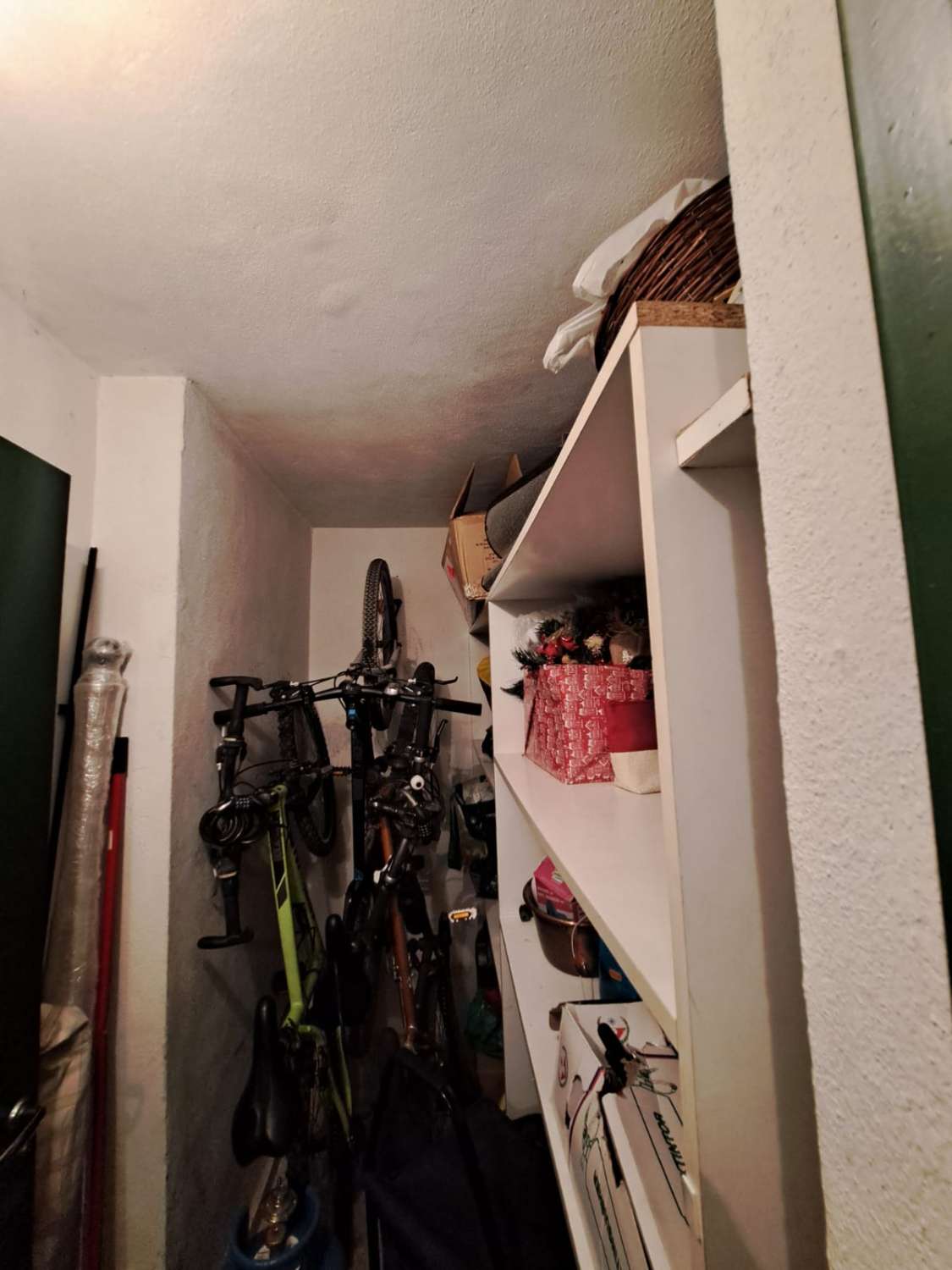 Huoneisto myynnissä Benalmádena