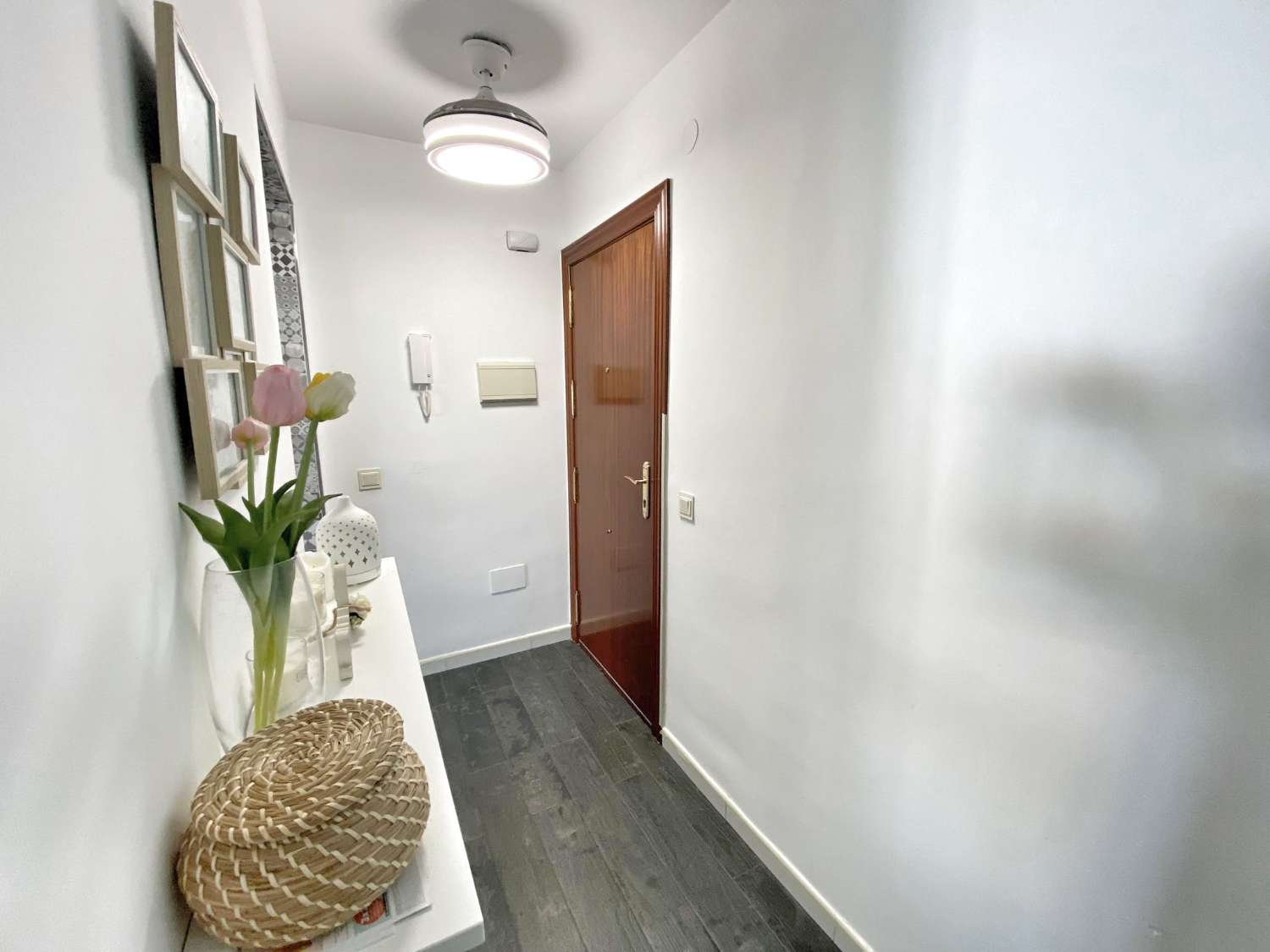 Duplex reformado con vistas al mar
