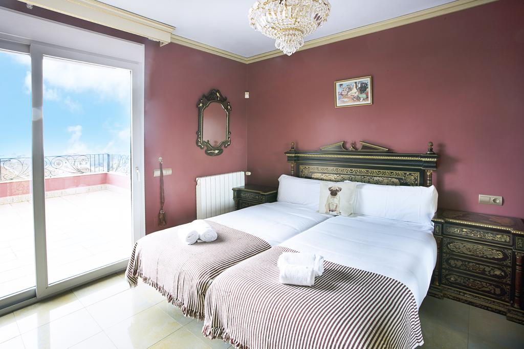 فيلا للإيجار في Benalmádena