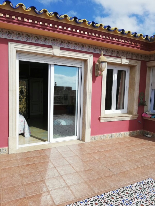 فيلا للإيجار في Benalmádena