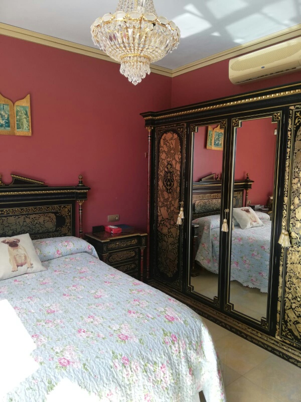 فيلا للإيجار في Benalmádena