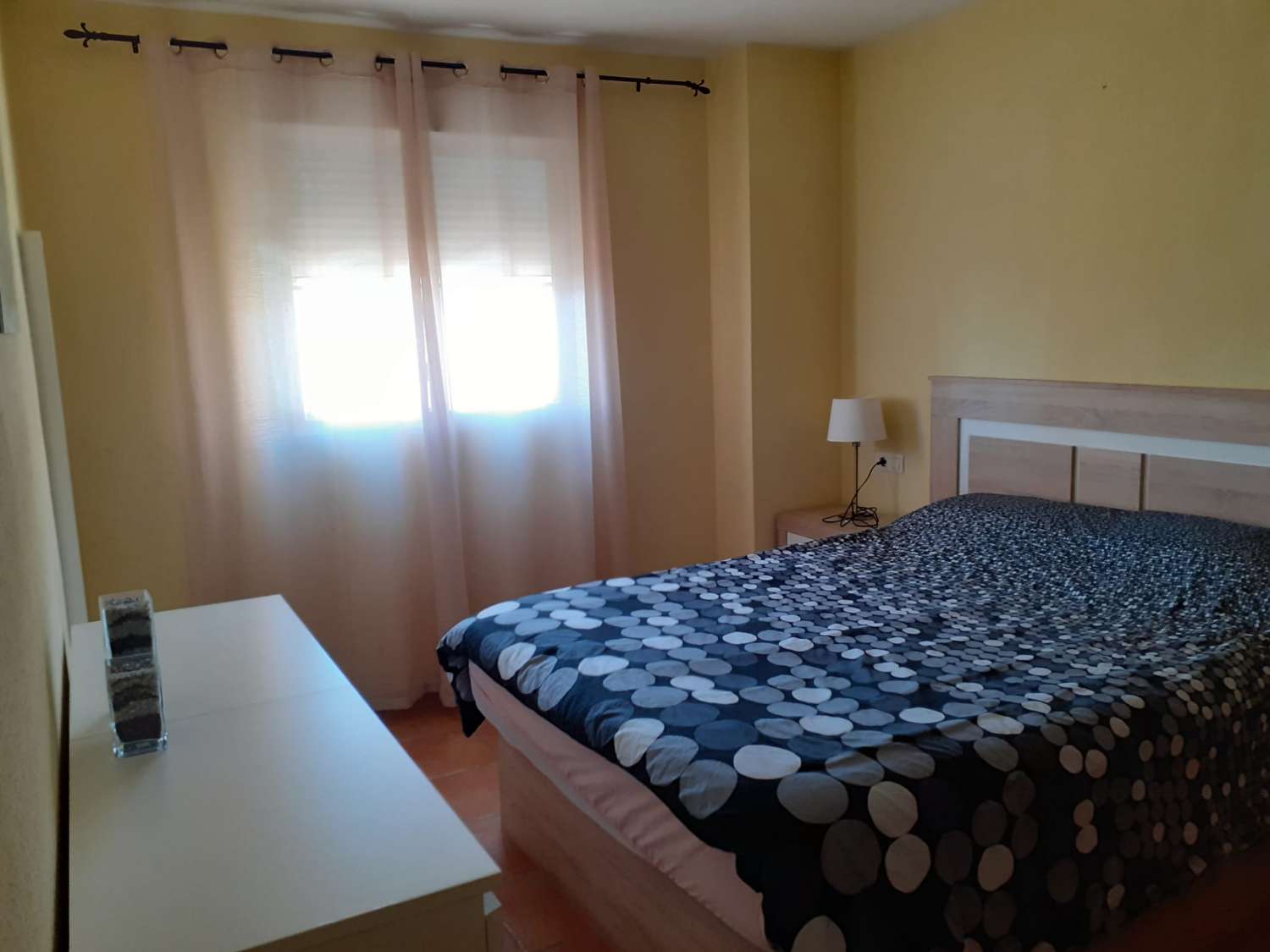 LANGZEITVERMIETUNG 3 SCHLAFZIMMER WOHNUNG